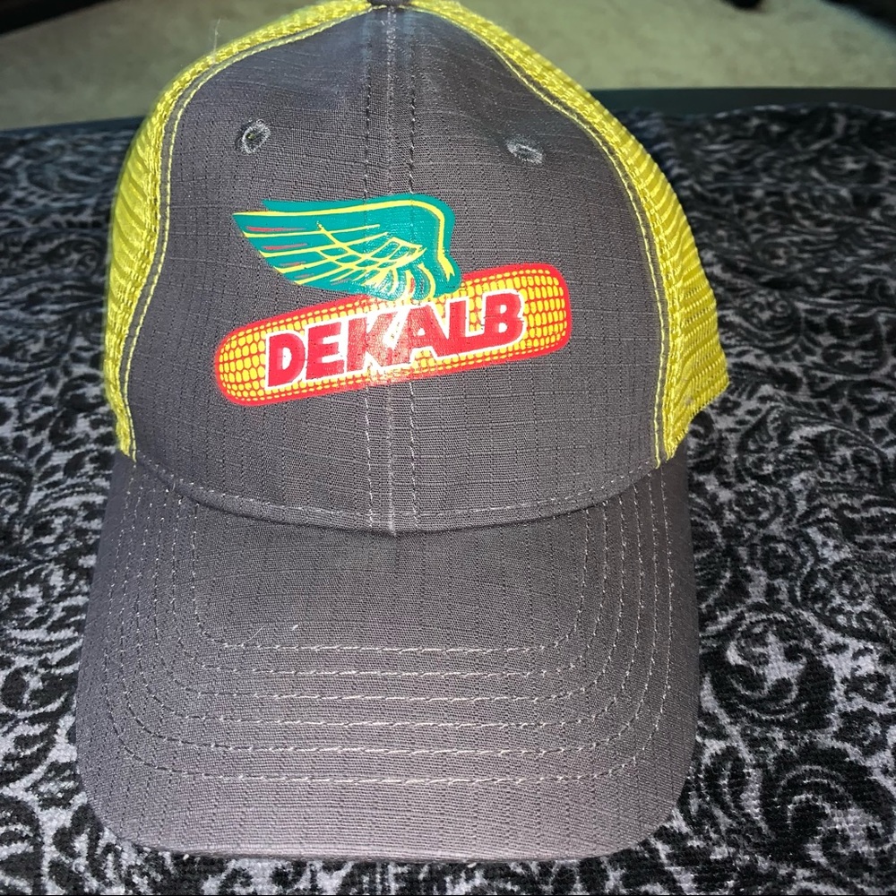 DEKLAB TRUCKER HAT  (D2)